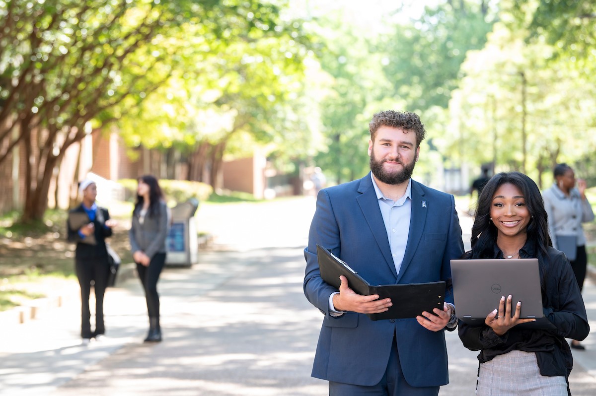 UofM Global real estate students